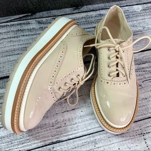 Zara Bone Patent Leather Platform Oxford EUC 6